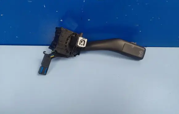 Volkswagen Touran I Wiper control stalk 1K0953519 01203504