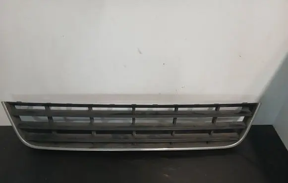 Volkswagen PASSAT B8 Front bumper lower grill 3C0853677