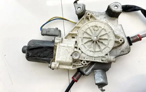 Nissan Micra Rear door window regulator motor