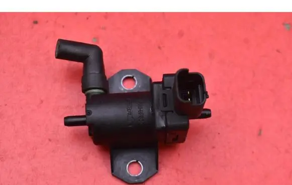 Ford Focus Vacuum valve 9688124580