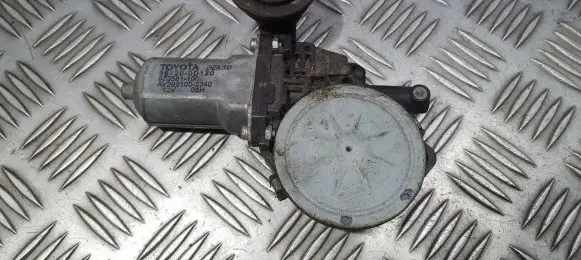 Toyota Auris 150 Front door window regulator motor 857200d120 85720-0d120