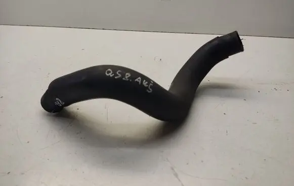 Nissan Qashqai Engine coolant pipe/hose