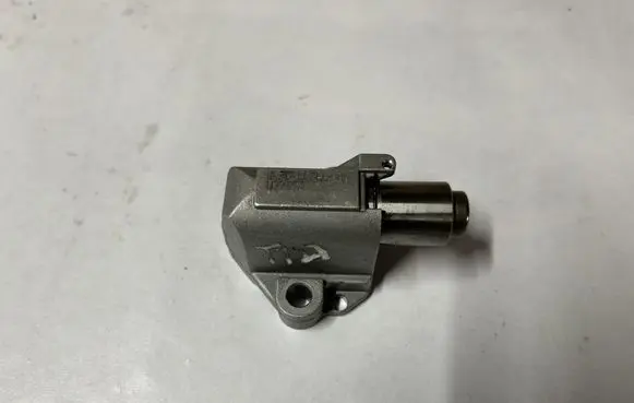 Ford Mustang VI Timing belt tensioner JL3E6L266CA