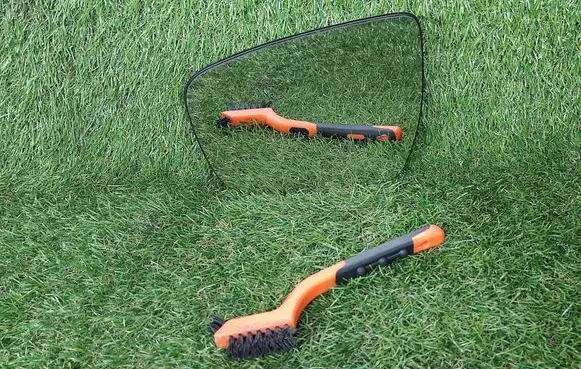 Nissan Rogue Wing mirror glass 20843019
