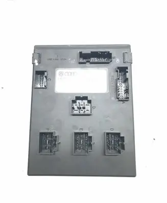 Audi A4 S4 B8 8K Comfort/convenience module 8K0907063K 06029001 F005V00855