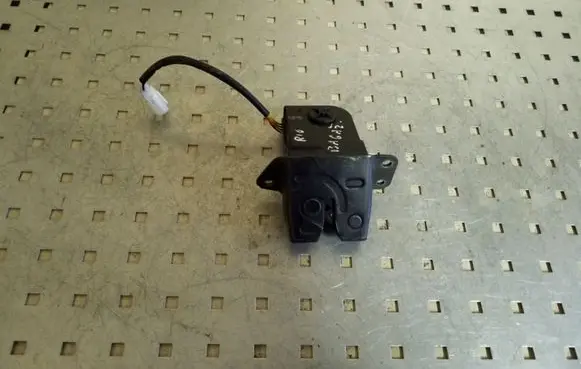 KIA Rio Tailgate/trunk/boot lock/catch/latch