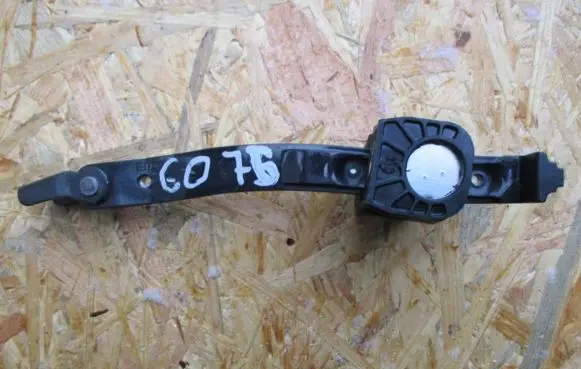 Audi A4 S4 B8 8K Front door check strap stopper 8K0837249C