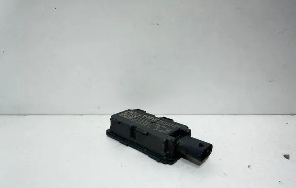 BMW XM Keyless system antenna 5A81725 5B60518