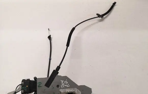 Citroen C4 I Picasso Front door lock 24094158 24093158 24099816