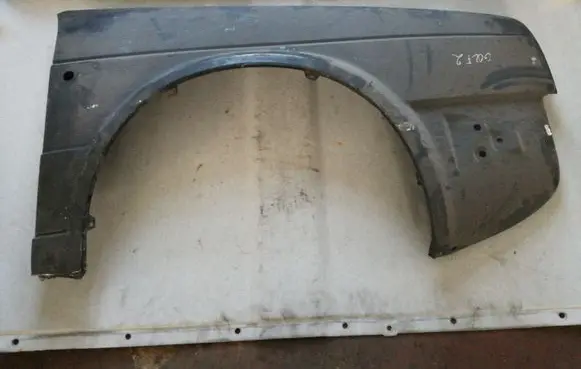 Volkswagen Golf II Fender 191821021E