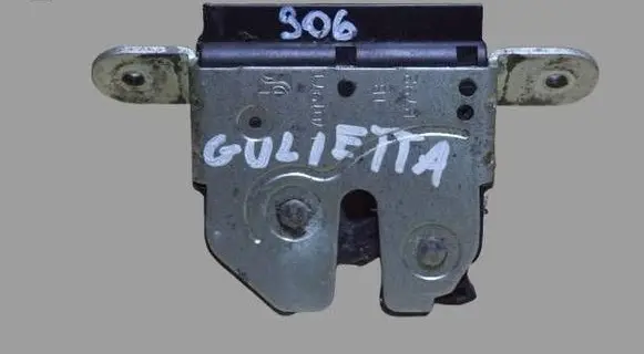 Alfa Romeo Giulietta Tailgate/trunk/boot lock/catch/latch 55701971