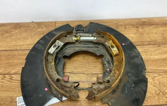 Dodge Challenger Drum brake (rear) tarchall