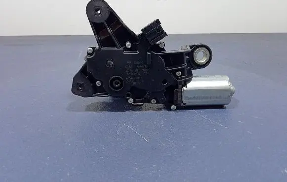 BMW 3 F30 F35 F31 Rear window wiper motor 7311415