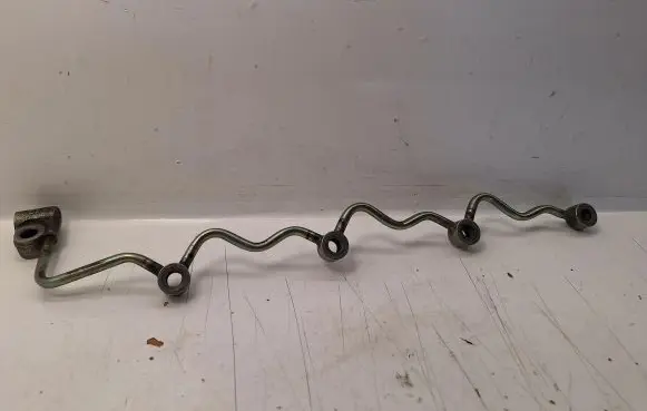Toyota Auris 150 Fuel return line/hose 237610R030