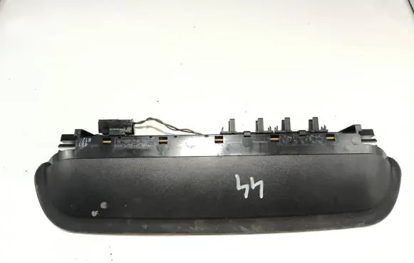 BMW 5 E60 E61 Third/center stoplight 6930030