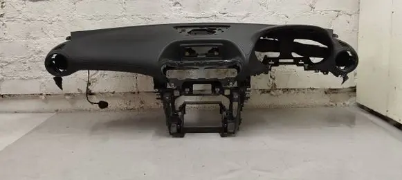 Mercedes-Benz AMG GT R190 C190 Dashboard A1908310000 A1908310200