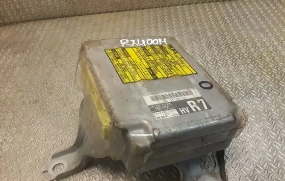 Lexus RX 450H Airbag control unit/module 8917048140