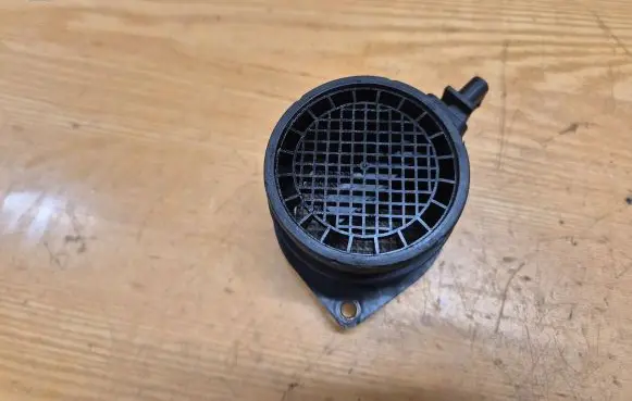 Hyundai Sonata Mass air flow meter F00C2G7025