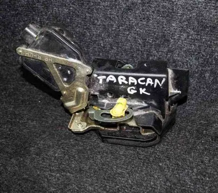 Hyundai Terracan Rear door lock