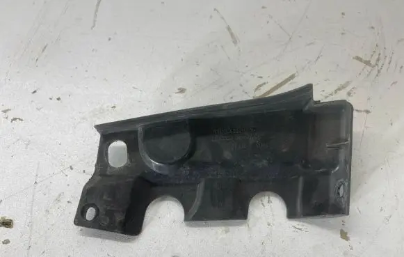 Volkswagen Touran I Other body part 1T0805234B