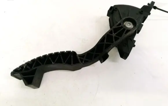 Renault Laguna II Accelerator throttle pedal 8200002904 6PV008119-00