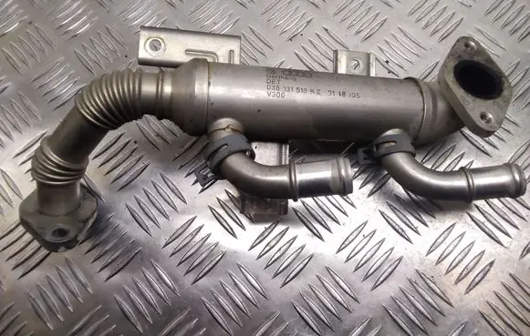 Skoda Fabia Mk1 (6Y) EGR valve cooler 038131513K