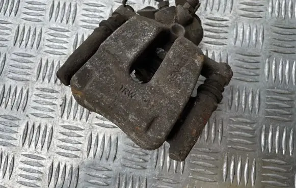 Renault Scenic II - Grand scenic II Rear brake caliper