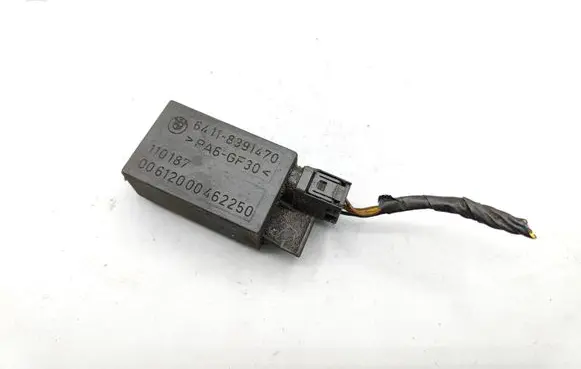BMW 5 E39 Air quality sensor 64118391470