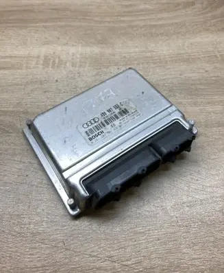 Audi A4 S4 B5 8D Engine control unit/module ECU 4B0907552C 0261204767