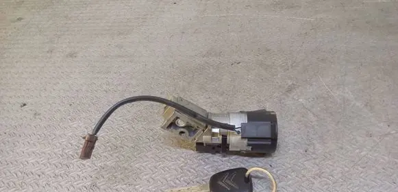 Citroen C5 Ignition lock 9663123380
