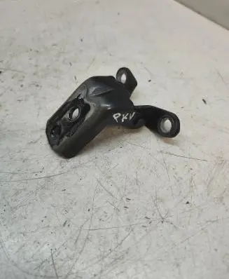 Nissan Qashqai Front door upper hinge
