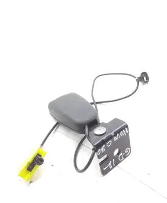 Volvo C30 Rear seatbelt buckle
