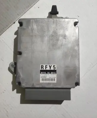 Mazda 6 Engine control unit/module RFY518881C