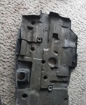 Toyota RAV 4 (XA30) Engine cover (trim)