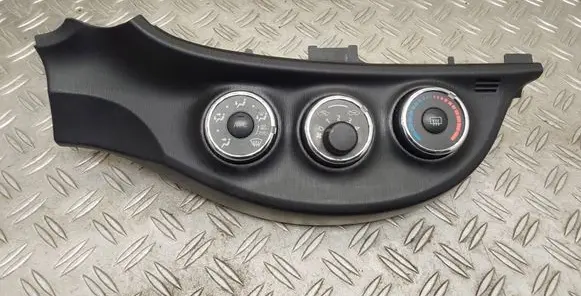 Toyota Yaris Climate control unit 554060D490