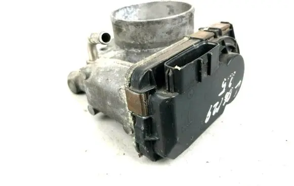 Subaru Legacy Throttle valve 16112AA010