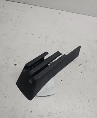 Audi Q7 4L Front passenger seat rail trim 7L0881478