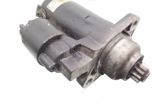 Skoda Fabia Mk1 (6Y) Starter motor 0986018500