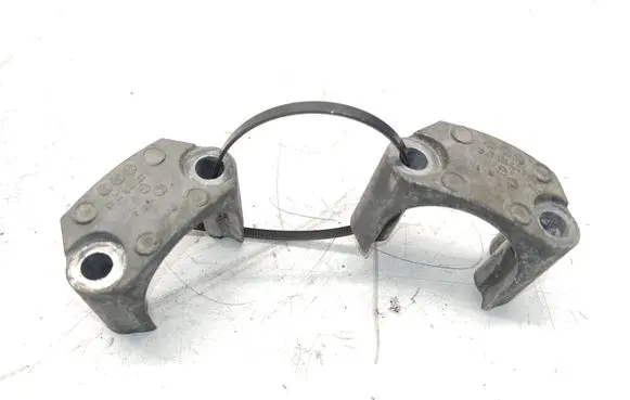 Mercedes-Benz C W203 Sway bar bush bracket, front A2033232740
