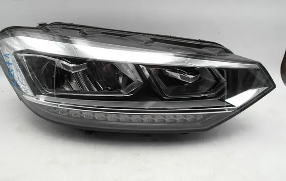 Volkswagen Touran III Headlight/headlamp 5TB941036B
