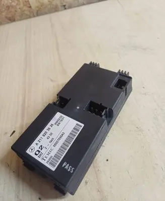 Mercedes-Benz E W211 Other control units/modules A2118203626 093955 00007896A3