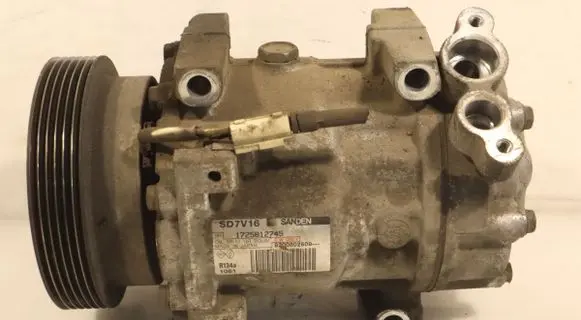 Dacia Logan I Air conditioning (A/C) compressor (pump) 8200802609