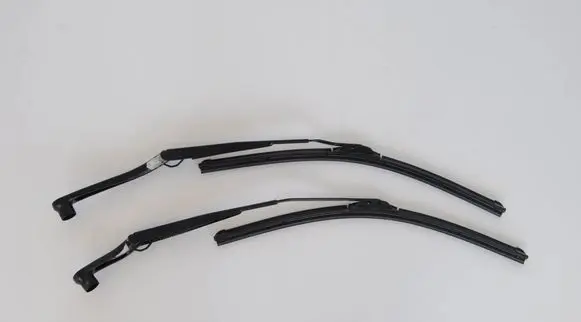Chrysler 300 - 300C Windshield/front glass wiper blade 7113 7112