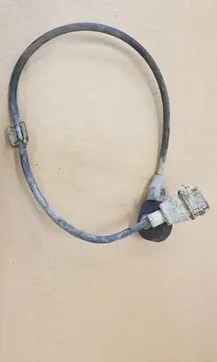 Volkswagen Golf III Detonation knock sensor 021905377