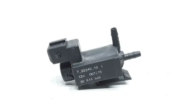 Volvo V70 Vacuum valve 30611668 72224010