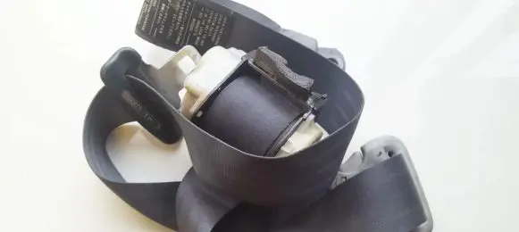 Mitsubishi Space Wagon Rear seatbelt nsb053fr15