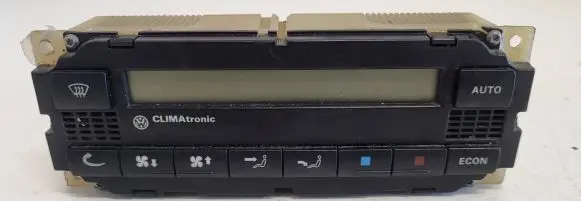 Volkswagen PASSAT B5 Climate control unit 3B1907044A