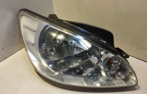 Hyundai Getz Headlight/headlamp 1C11404 HCR509