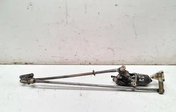 Nissan Navara D22 Windshield/front glass wiper blade 
