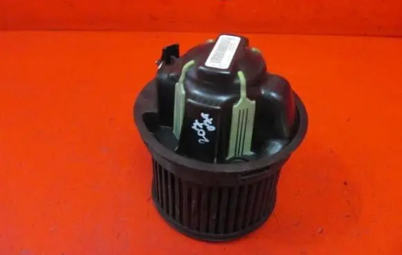 Peugeot 207 CC Heater fan/blower NN102993X